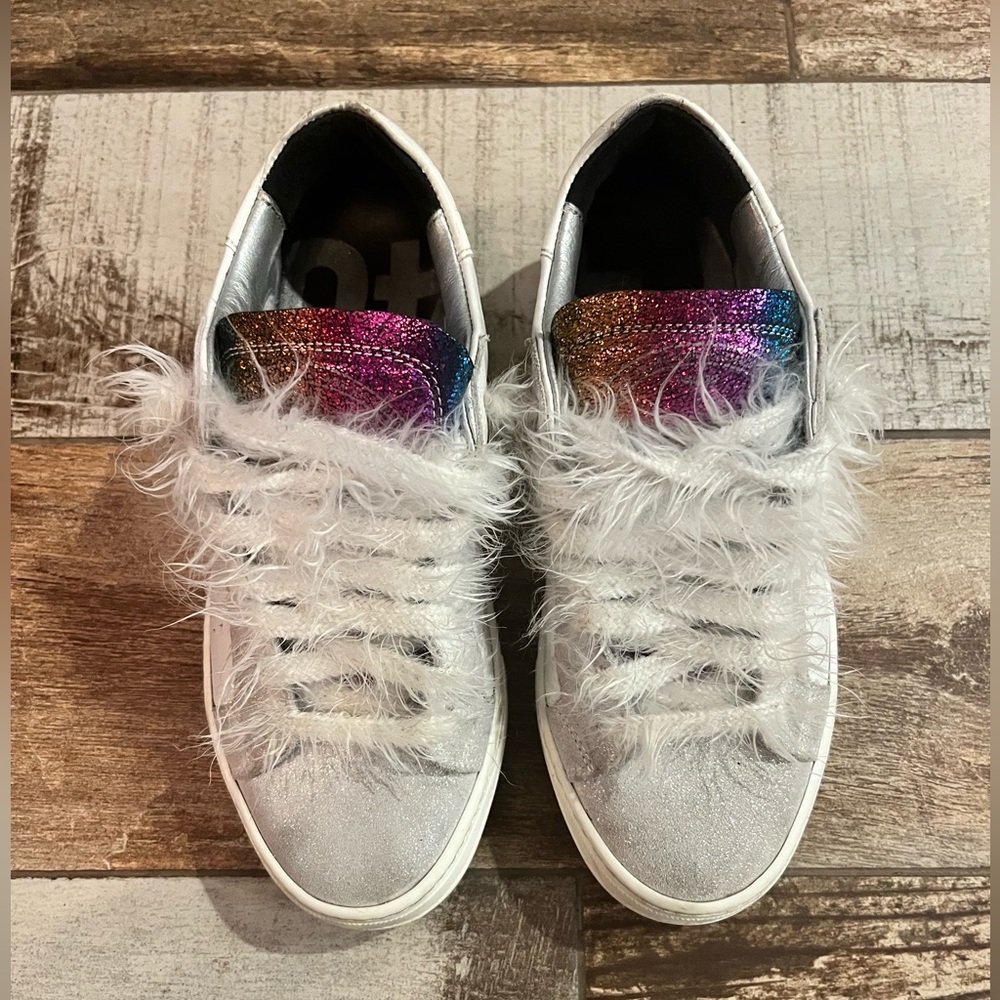 P448 Thea Platform Sneaker